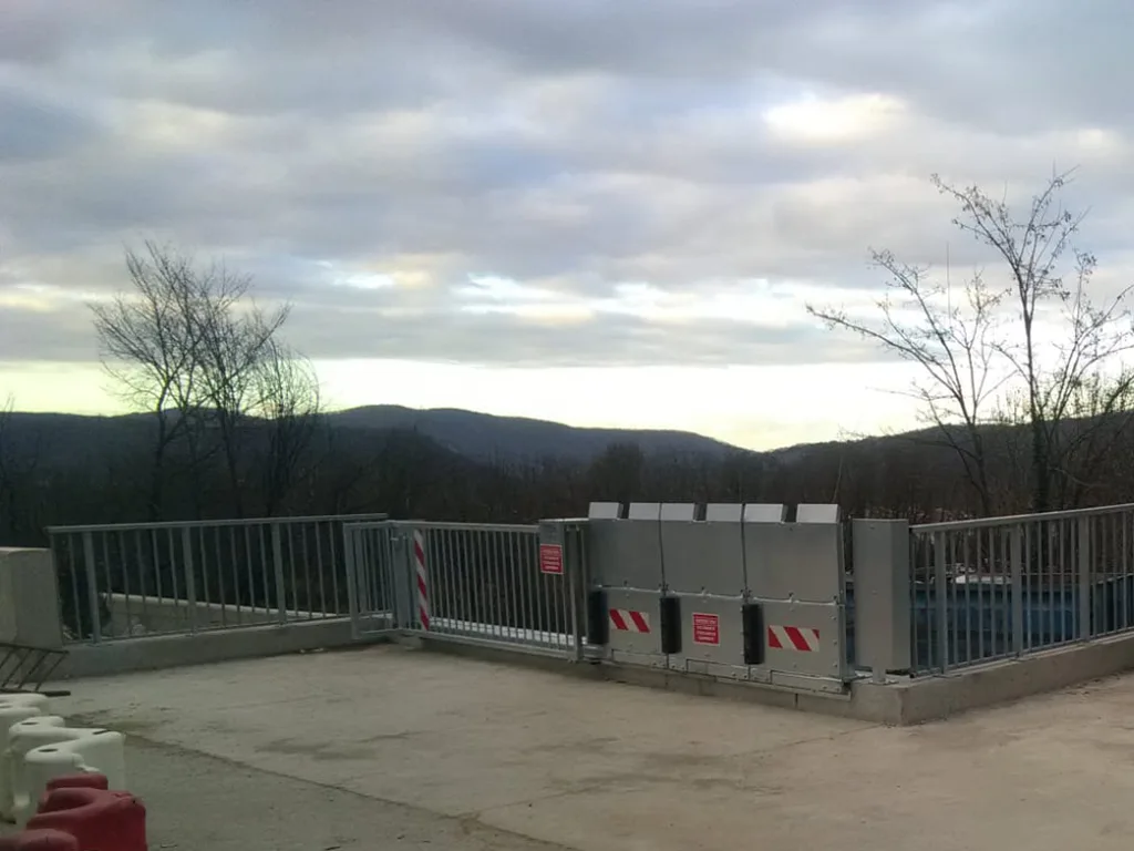 2019-TG-TLC-FOIX (1) TECH LOCK Coulissant | Bavettes rabattables TECH GUARD