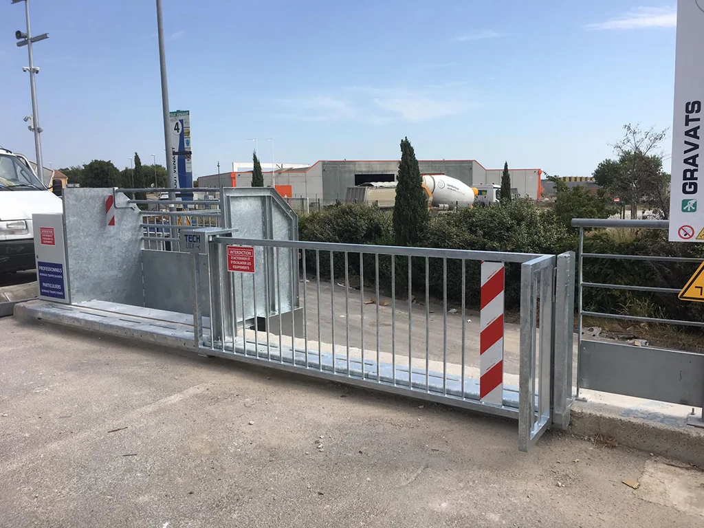 2020-TLC-TD-LAMBESC (1) TECH DUMP (Gravats) | TECH LOCK Coulissant